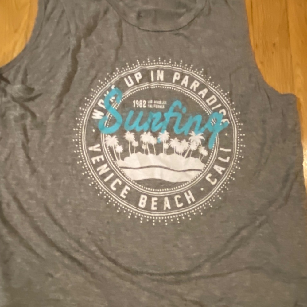 Tank top - Picture 2 of 7